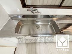 清潔感あふれるシンクで、毎日を気持ちよくスタート。