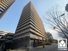 上質な暮らしを象徴する、スタイリッシュな外観。帰るたびに誇らしく思える住まいがここに。