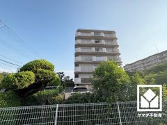 南東向きバルコニーで陽当たり、風通し良好。たっぷりの洗濯物も気持ちよく乾きます。