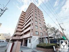 洗練されたデザインと堅牢な造り。美しさと安心を兼ね備えた、心地よい住まい。