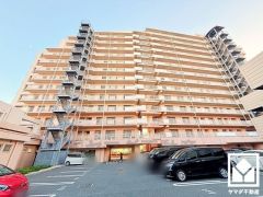 洗練されたデザインと堅牢な造り。美しさと安心を兼ね備えた、心地よい住まい。