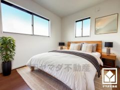 実写真と間取り図からCG再現した「空室リフォームイメージ」に家具などをCG合成しており、実際と異なります。