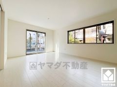 自然光を取り込む、開放感あふれる暮らし。隅々まで光が降り注ぎ、明るく心地の良い空間。